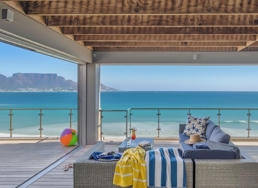 4 Bedroom Property for Sale in Bloubergrant Western Cape